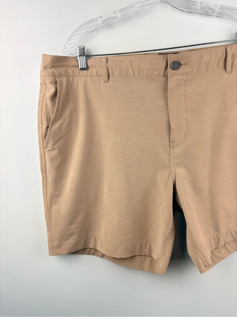 Faherty All Day Shorts 7” in Khaki Quick Dry Stretch Lightweight Drawstring 40
